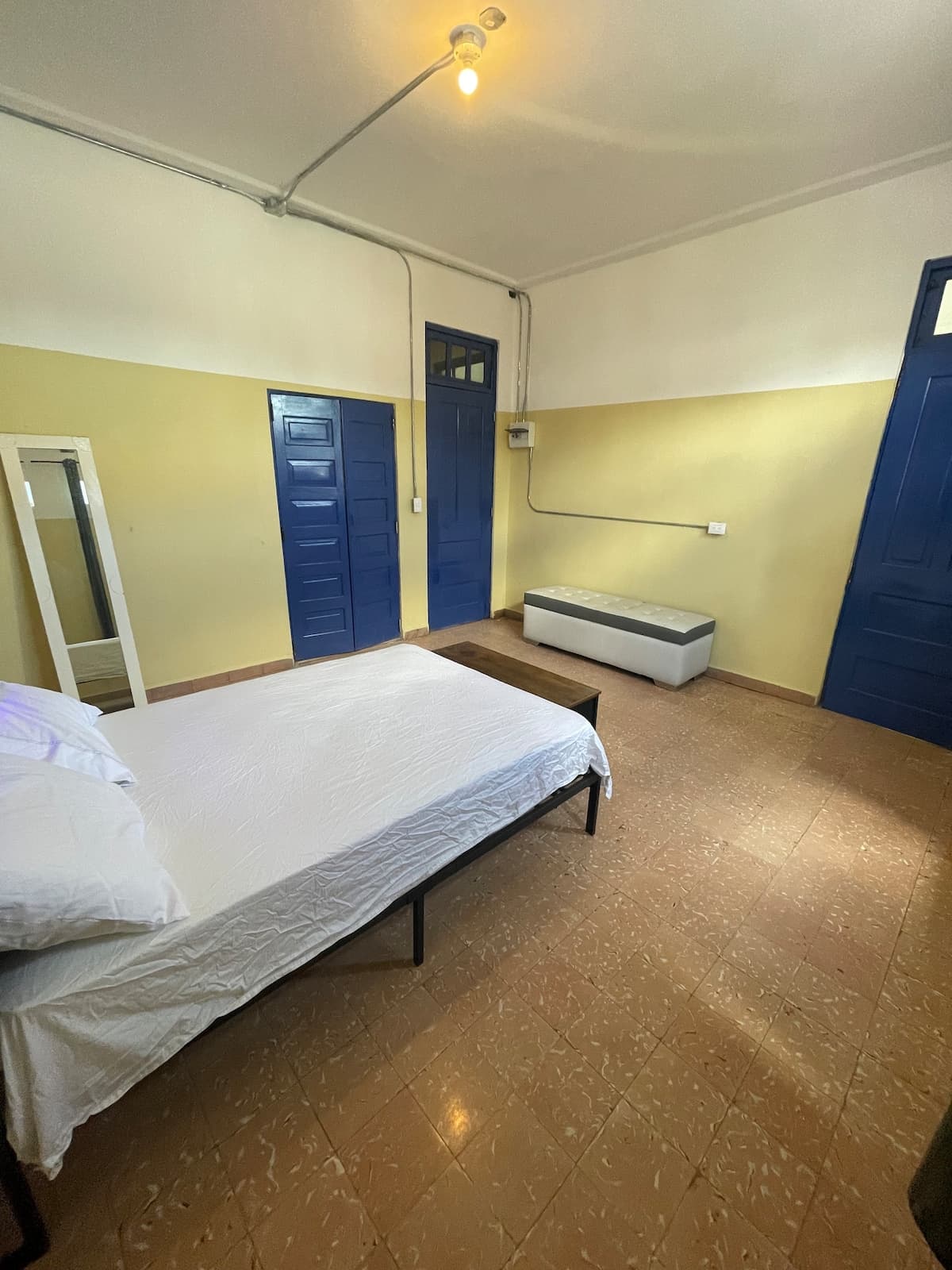 Cuarto Valle — Hostal Nómada
